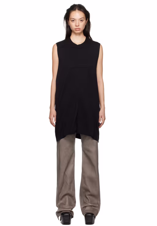 A woman wearing Rick Owens DRKSHDW black luxor sl tank top